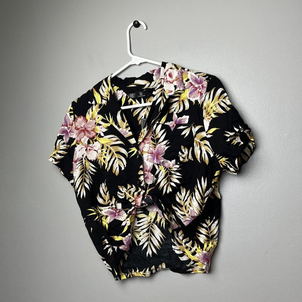 New Volcom Gen Wow Womens Cropped Tropical Floral Shirt Black Size Small